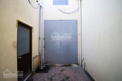 3. Bán kho nhỏ 250 m2, điện 3pha, tại thị trấn Đức Hòa, Long An