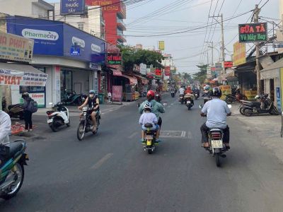 1. Nhà Mặt Phố - Đường Nguyễn Văn Quá, Phường Đông Hưng Thuận, Quận 12, TPHCM