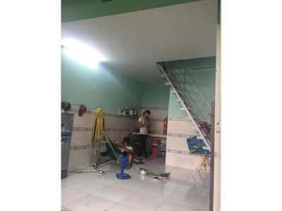 4. Bán kho nhỏ 250 m2, điện 3pha, tại thị trấn Đức Hòa, Long An