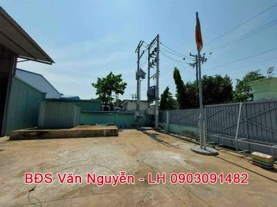 8. Xưởng mặt tiền KCN Tân Đức