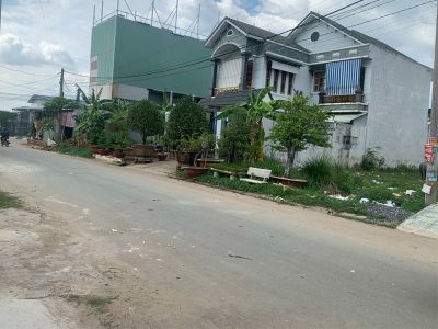 2. Bán nhà mặt tiền đường nhựa Hồng Phúc, Tân Đức, Đức Hoà, Long An