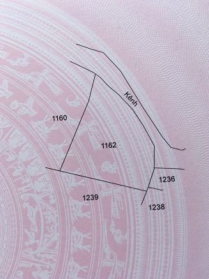 5. Bán đất mặt tiền đường đất,ngang 100 x 150